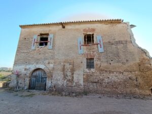 El S&iacute;ndic censura el &laquo;bucle burocr&aacute;tico&raquo; del Ayuntamiento de Valencia que mantiene paralizada la recuperaci&oacute;n de la Alquer&iacute;a de Tallarr&oacute;s