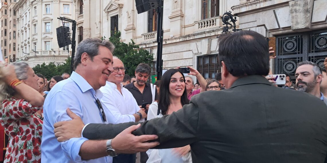 Decidix acusa a Vox de plantar-se en la “prioritat nacional” pero no en la llengua valenciana