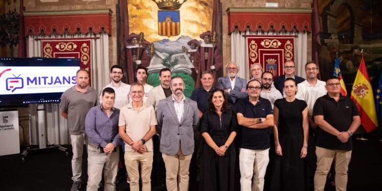 La Asociación de Medios Digitales de la Comunitat Valenciana pasa a ser asociación empresarial 1 La Asociación de Medios Digitales de la Comunitat Valenciana pasa a ser asociación empresarial