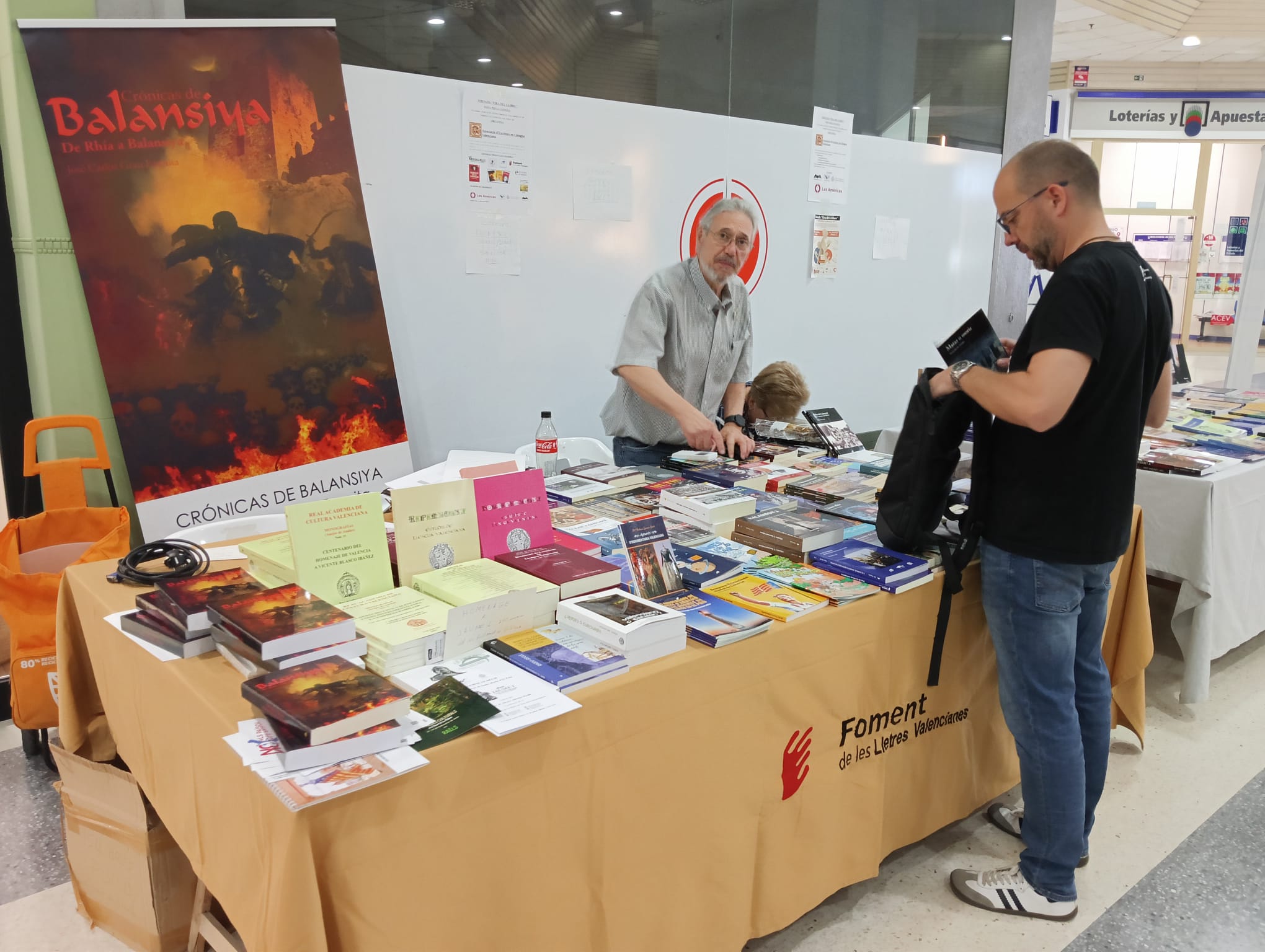 Èxit de la Fira del Llibre en el C.C. "Las Américas" de Torrent. Jornada de festa de la Llengua Valenciana 3 WhatsApp Image 2026 09 20 at 21.59.332