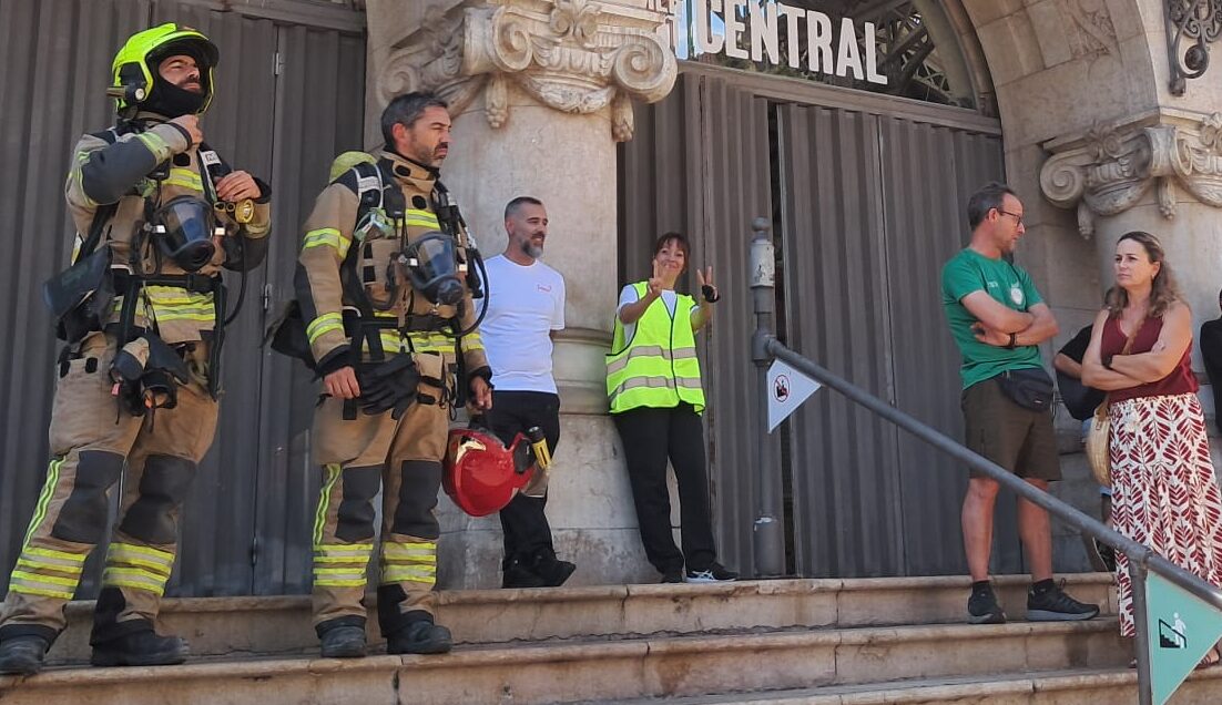 "Para decir tonterias y hacer el jilipollas, mejor lárgate" Las indicaciones de Información del Mercado Central Valéncia a Noticias Ciudadanas 2 WhatsApp Image 2026 09 24 at 19.23.571 e1790271671462