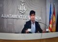 Opacidad, incompetencia y parálisis: el Ayuntamiento naufraga en la gestión del incendio del Mercado Central 10 Opacidad, incompetencia y hasta un mes de parálisis: el Ayuntamiento naufraga en la gestión del incendio del Mercado Central