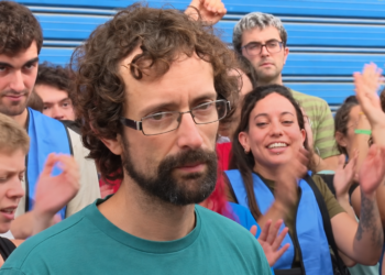 Diez días de plazo para Daniel González: suspendido temporalmente su desahucio en Burjassot