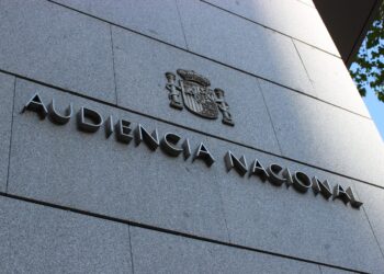 La Guardia Civil entrega a la Audiencia Nacional el informe clausurado sobre Ceuta tras el secreto impuesto a Interior 23 La Guardia Civil entrega a la Audiencia Nacional el informe clausurado sobre Ceuta tras el secreto impuesto a Interior