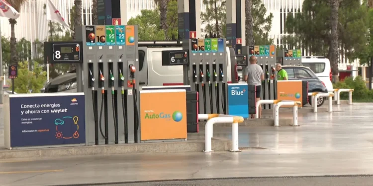 Olvidan a un niño de 10 años en una gasolinera de Cáceres y recorren 140 kilómetros antes de darse cuenta 1 b9a994fc f405 4357 bb44 d643803e4a9f 16 9 aspect ratio 1600w 0 1 1