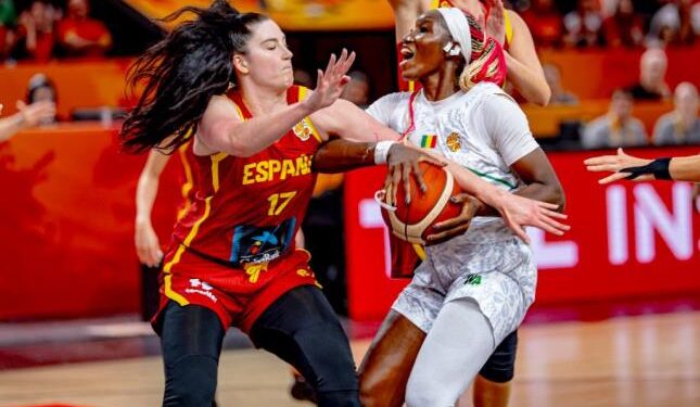 España sucumbe ante el físico de Mali y se jugará la vida frente a Japón (82-73) 1 España sucumbe ante el físico de Mali y se jugará la vida frente a Japón (82-73)