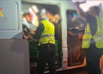 Investigan a 21 personas en Benaguasil por un presunto delito contra la propiedad industrial en un mercadillo dominical