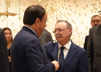Pérez Llorca se opone al traslado de menores desde Ceuta: “No soluciona el problema, es repartirlo”