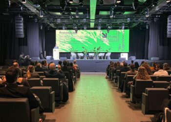 El Roig Arena acogerá en noviembre las jornadas TIIM para consolidar la unión entre la música en directo y el turismo 14 El Roig Arena acogerá en noviembre las jornadas TIIM para consolidar la unión entre la música en directo y el turismo