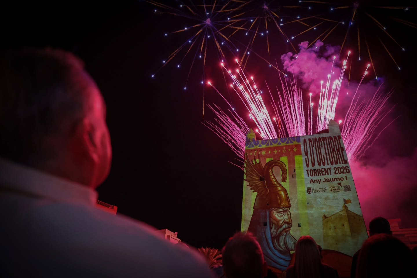 Torrent rinde tributo a Jaume I y vibra con la Real Senyera el 9 d'Octubre 10 145