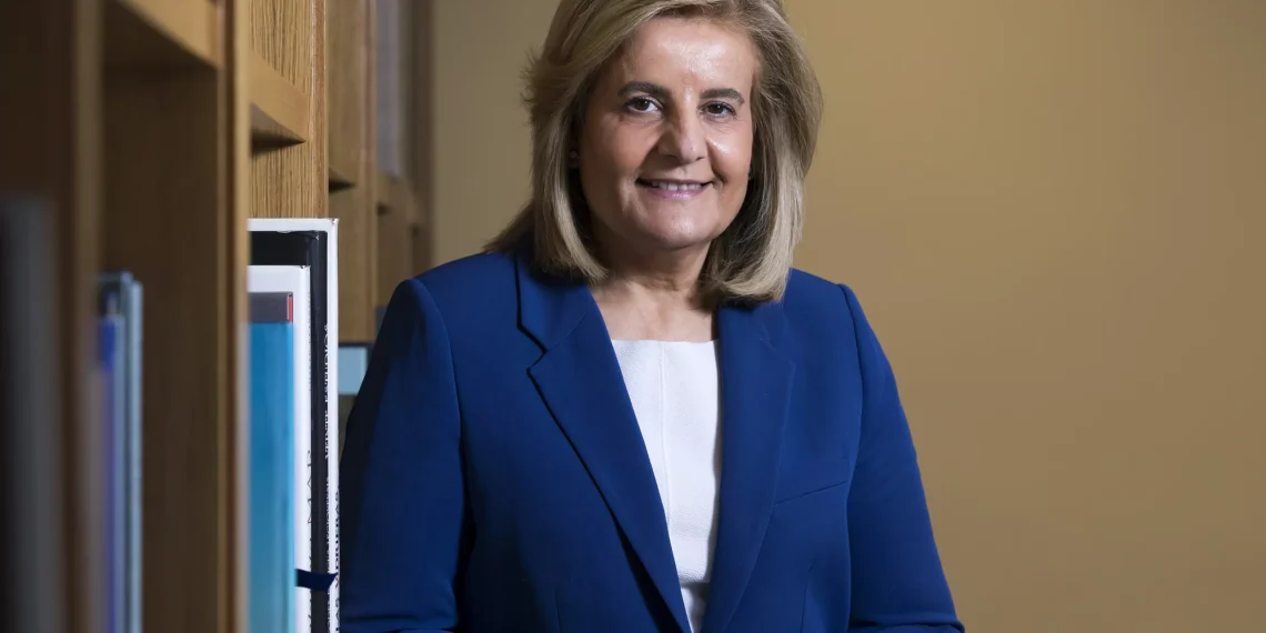 Muere la exministra Fátima Báñez en el grave accidente de trenes de alta velocidad en Urda 1 Muere la exministra Fátima Báñez en el grave accidente de trenes de alta velocidad en Urda