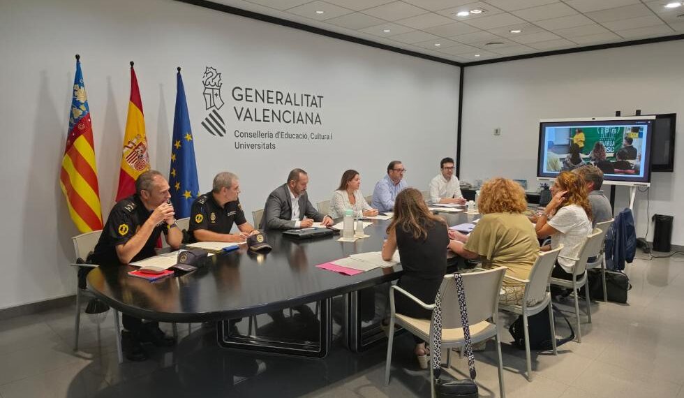 217 colegios e institutos solicitan participar en Guardabosc, el programa que enseña a los alumnos a prevenir incendios forestales 1 261003 Guardabosc Foto2