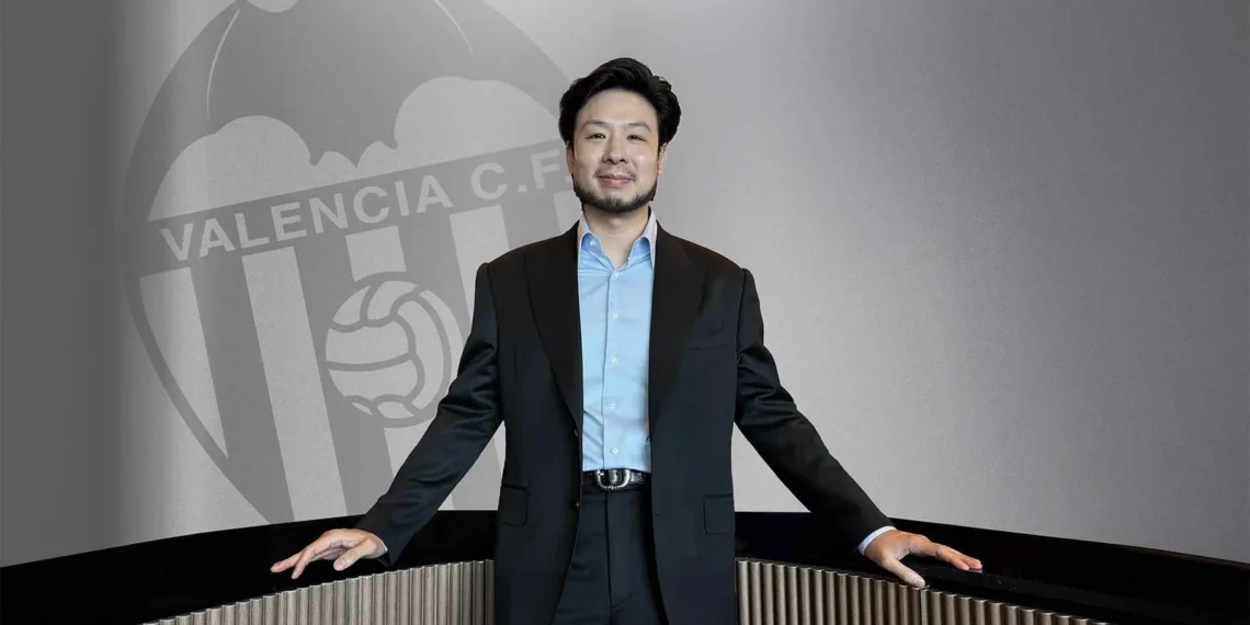 Peter Lim vende el 42 % del Valencia CF a un grupo inversor estadounidense que anuncia una inyección inmediata de 100 millones de euros 1 8a76c698 7114 4c7d 97fb df9472fbff91 16 9 aspect ratio 1600w 0