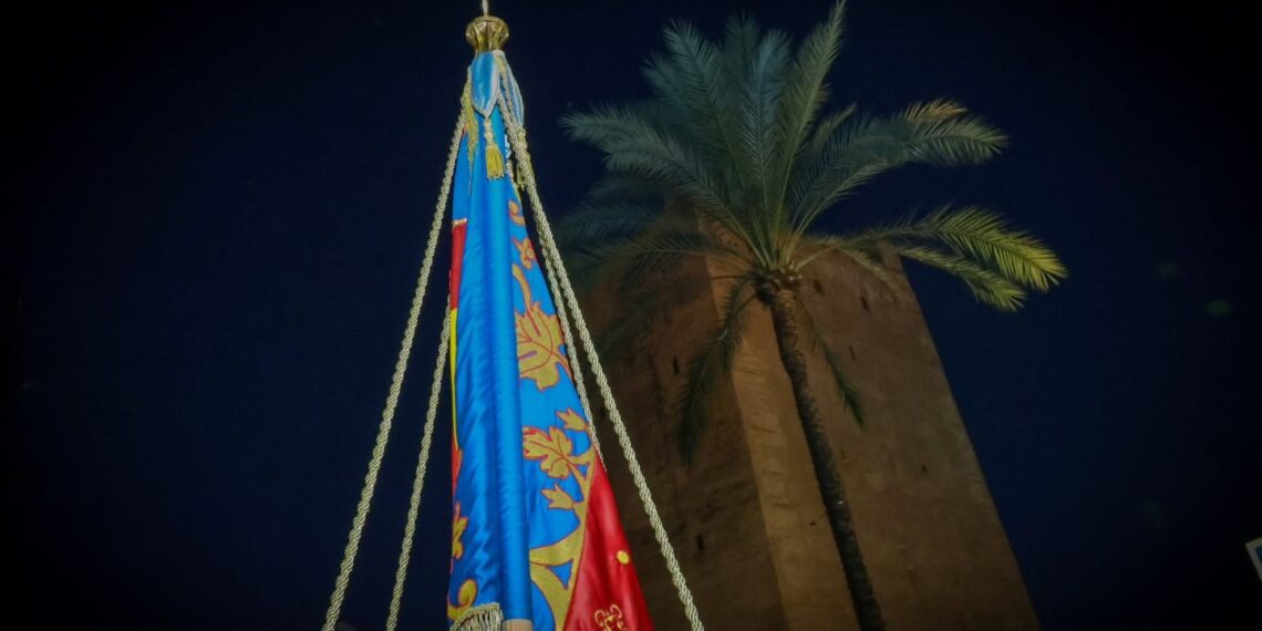 Torrent rinde tributo a Jaume I y vibra con la Real Senyera el 9 d'Octubre 1 Torrent rinde tributo a Jaume I y vibra con la Real Senyera el 9 d'Octubre