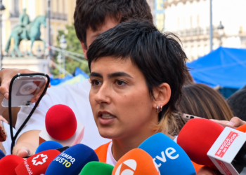 El movimiento por la vivienda prepara una huelga general en noviembre: «Esta ola de indignación es imparable» 15 El movimiento por la vivienda prepara una huelga general en noviembre: «Esta ola de indignación es imparable»