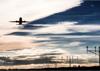 Los aeropuertos de Alicante-Elche y Valéncia entre los que acumulan más retrasos en España