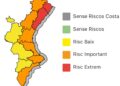 Emergencias levanta la alerta roja por lluvias en la costa de Valéncia, pero la mantiene en todo el litoral de Castellón