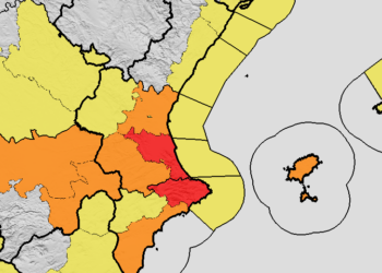 AEMET eleva a ALERTA ROJA las lluvias para el domingo y aumenta la alerta naranja