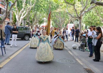 Quart de Poblet se viste de fiesta para rendir un emotivo homenaje a la Real Senyera de la mano de la Agrupación de Fallas de Valencia Túria 20 Quart de Poblet se viste de fiesta para rendir un emotivo homenaje a la Real Senyera de la mano de la Agrupación de Fallas de Valencia Túria