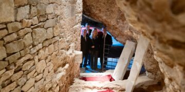 Los restos de los primeros reyes de Aragón regresan al Panteón Real de San Juan de la Peña tras el grave incendio forestal 90 Los restos de los primeros reyes de Aragón regresan al Panteón Real de San Juan de la Peña tras el grave incendio forestal
