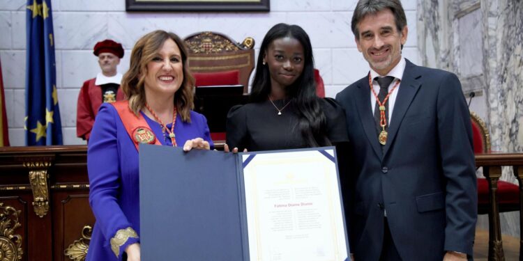 Del fundador del Levante a Ferran Torres, Grimaldo y Fátima Diame: Valencia reconoce a cuatro figuras de su deporte 1 Honores y Distinciones de 2026 Valencia reconoce a Ceuta a sus referentes sociales 6