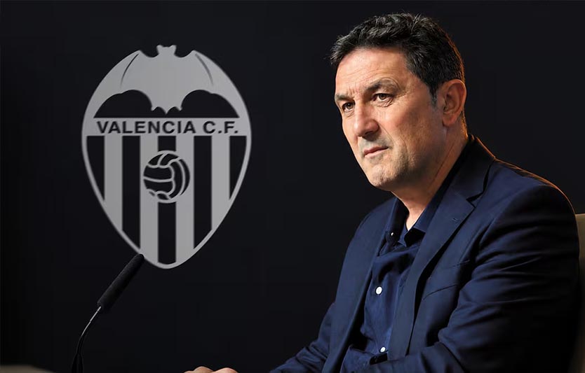 Braulio Vázquez admite las dificultades económicas del Valencia CF: pocas licencias, fichajes limitados y urgencia por ganar 1 Braulio Vázquez admite las dificultades económicas del Valencia CF: pocas licencias, fichajes limitados y urgencia por ganar