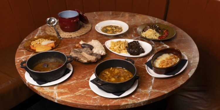 Los Gómez recupera el puchero y la cuchara valenciana 1 Muestras de los platos de cuchara de Los Gomez Mediana