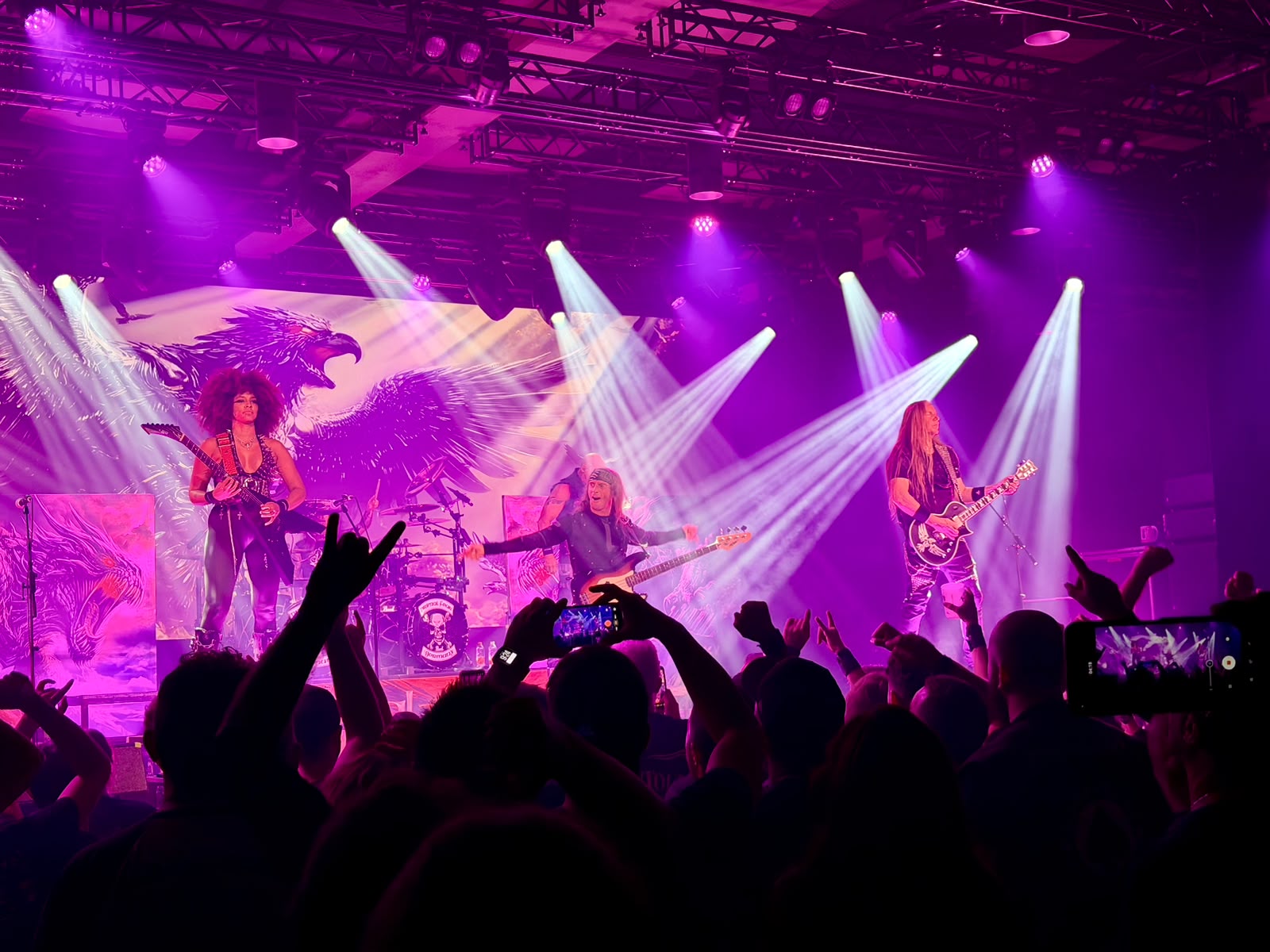 Primal Fear desata el poder del heavy metal en la Sala Auditorio Roig Arena con la presentación de "Domination" 2 Primal Fear Sala Auditorio Roig Arena 1