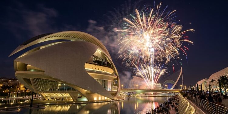 Valencia despide este Viernes por todo lo alto el Symposium Mundial de Pirotecnia 1 Valencia despide este Viernes por todo lo alto el Symposium Mundial de Pirotecnia