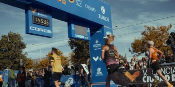 La solidaridad marca el ritmo en Valéncia: Músicos por la Salud alcanza los 52.308 euros en el Medio Maratón 2026 53 La solidaridad marca el ritmo en Valéncia: Músicos por la Salud alcanza los 52.308 euros en el Medio Maratón 2026
