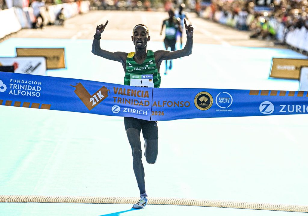 Doblete histórico en el Medio Maratón de Valencia: Kwizera y Laura Luengo baten los récords de España 4 Valencia hace historia en el Medio Maraton 2026 1
