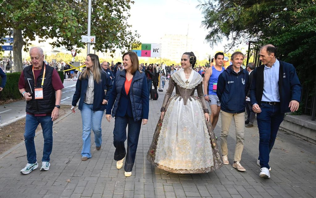 Doblete histórico en el Medio Maratón de Valencia: Kwizera y Laura Luengo baten los récords de España 11 Valencia hace historia en el Medio Maraton 2026 4