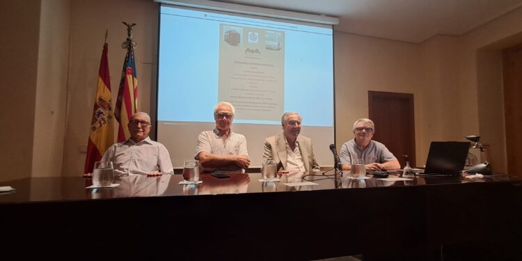 Luces, sombras y tesoros perdidos: un viaje fascinante por el patrimonio ferroviario valenciano 1 Luces, sombras y tesoros perdidos: un viaje fascinante por el patrimonio ferroviario valenciano