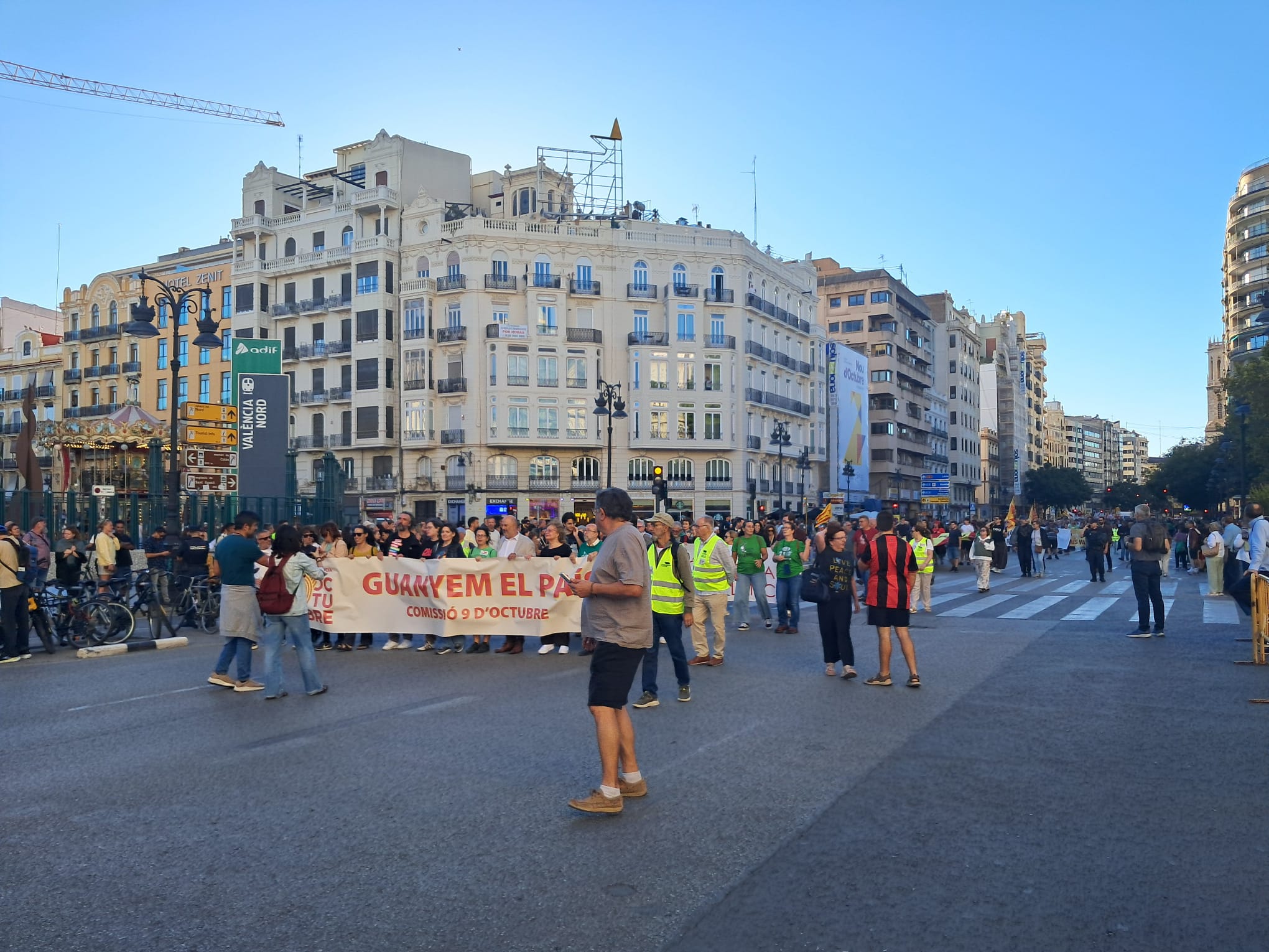 El catalanismo más radical se fractura en dos marchas paralelas con escasa convocatoria 2 WhatsApp Image 2026 10 09 at 21.46.581