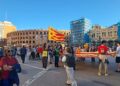 El catalanismo más radical se fractura en dos marchas paralelas con escasa convocatoria