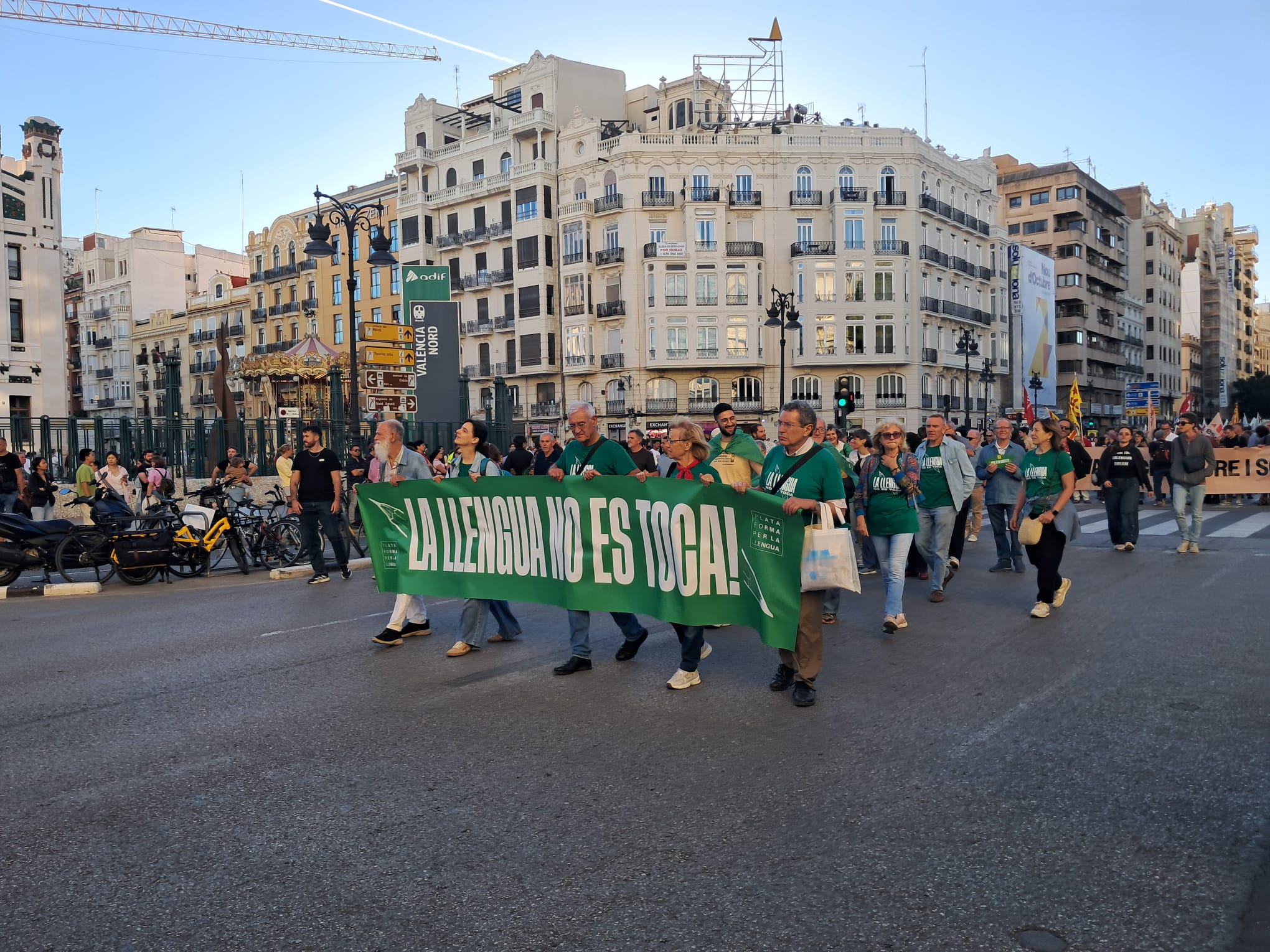 El catalanismo más radical se fractura en dos marchas paralelas con escasa convocatoria 9 WhatsApp Image 2026 10 09 at 21.47.01