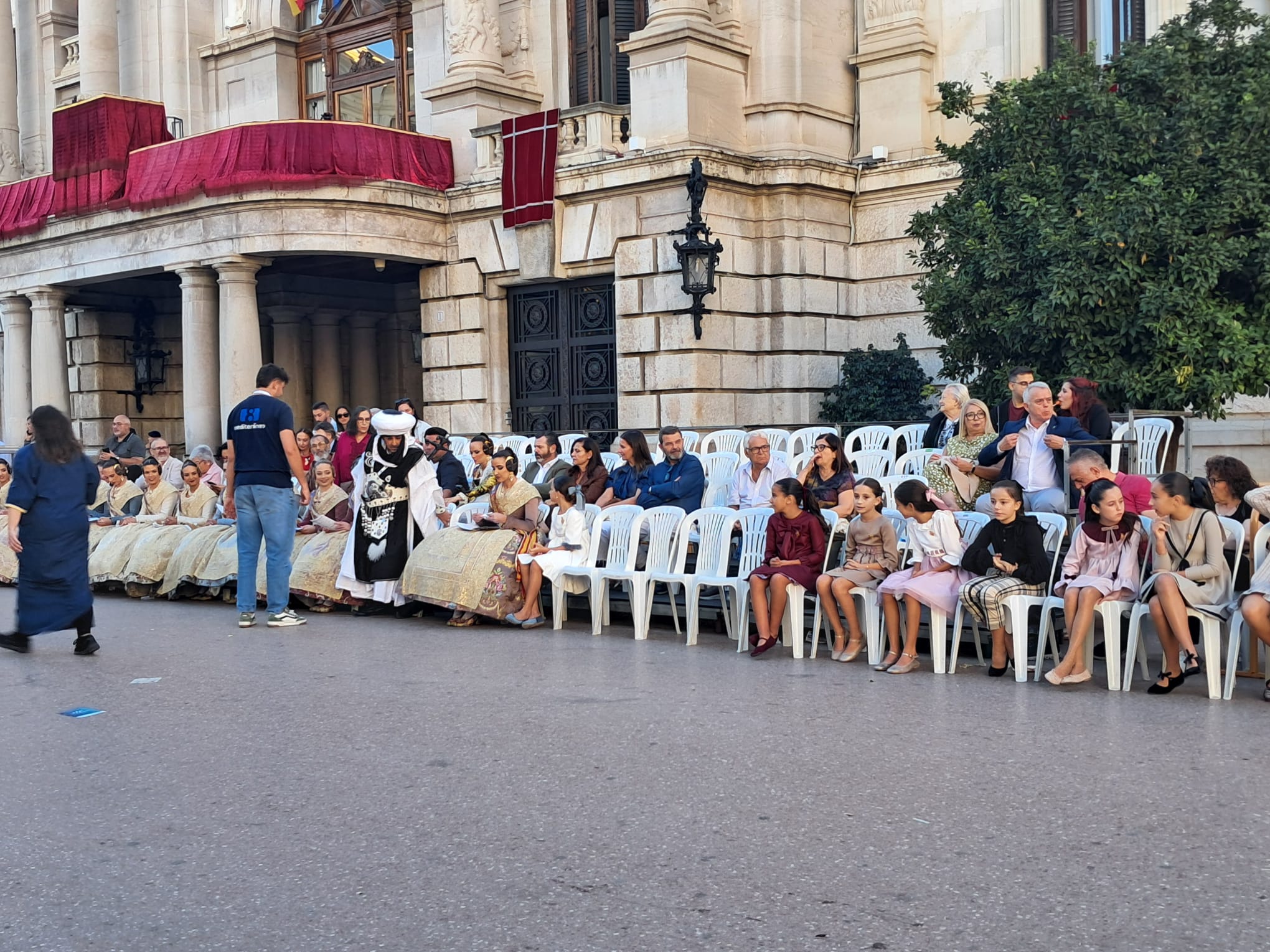 La Entrada de Moros y Cristianos reencuentra a Valéncia con su fiesta del 9 d'Octubre 31 WhatsApp Image 2026 10 11 at 22.20.28