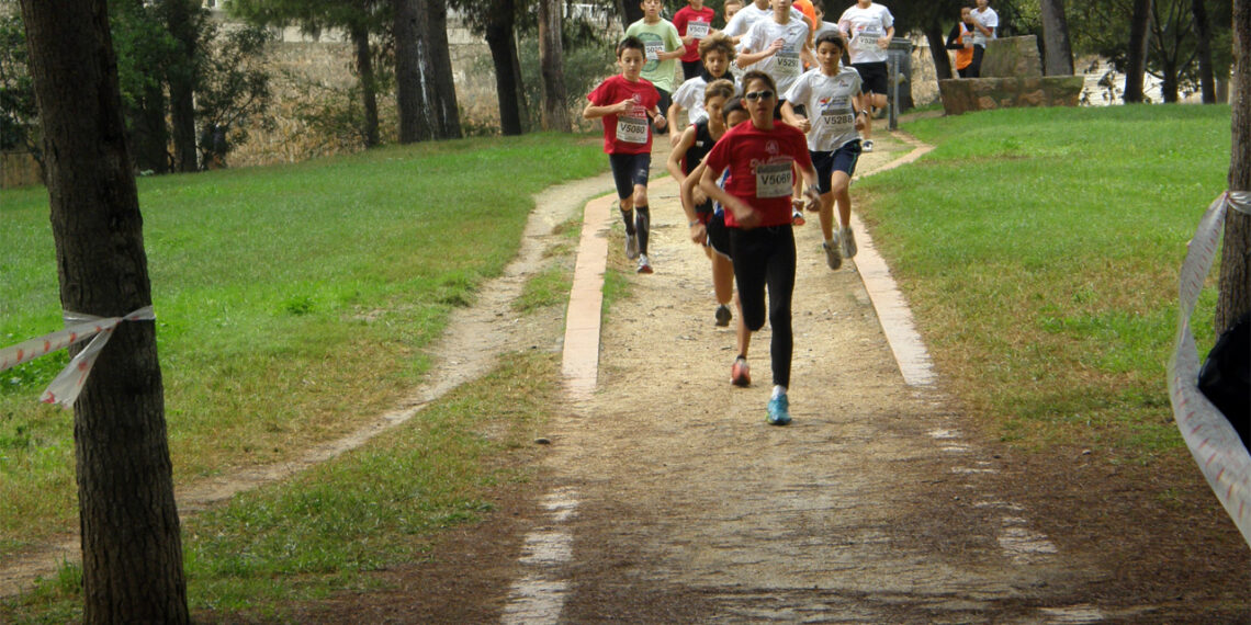 Valencia reunirá a 450 jóvenes atletas en el Cross Escolar Municipal del Estadi del Túria el 24 de octubre 1 WhatsApp Image 2026 10 19 at 13.21.41