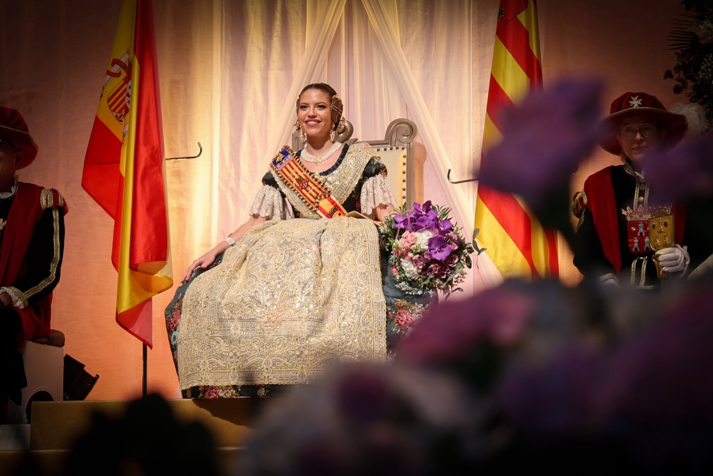 Amparo Taberner es exaltada como Fallera Mayor de Torrent 2027 en una gala dedicada a las raíces de la ciudad 3 WhatsApp Image 2026 10 24 at 21.39.061