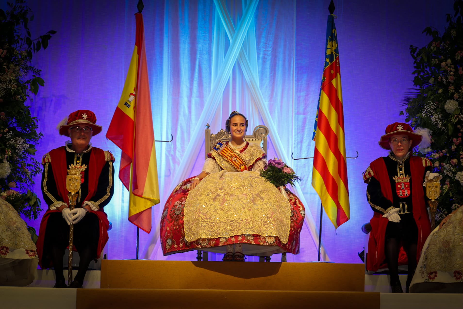 Carla Simó es exaltada como Fallera Mayor Infantil de Torrent de 2027 en un acto inspirado en 'El Principito' 6 WhatsApp Image 2026 10 25 at 14.59.321