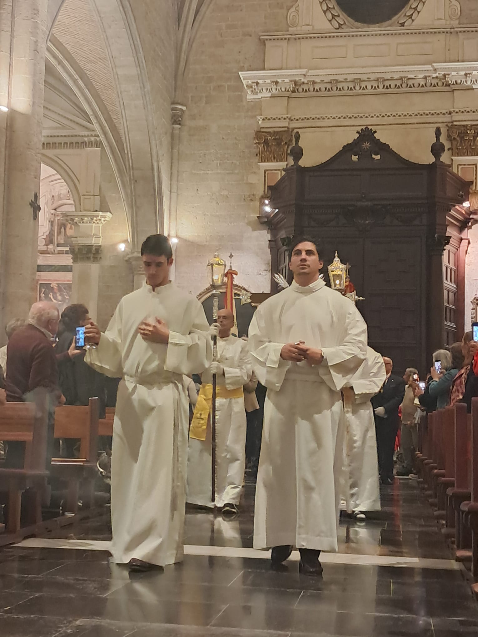 La Catedral de Valencia clausura el III Año Jubilar del Santo Cáliz con una multitudinaria Misa de Cierre 3 WhatsApp Image 2026 10 29 at 20.34.14