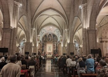 La Catedral de Valencia clausura el III Año Jubilar del Santo Cáliz con una multitudinaria Misa de Cierre 16 La Catedral de Valencia clausura el III Año Jubilar del Santo Cáliz con una multitudinaria Misa de Cierre