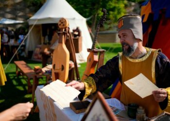 aume I vuelve a acampar en Valencia 750 anos despues asi puedes visitar este domingo el campamento medieval 9 Mediana