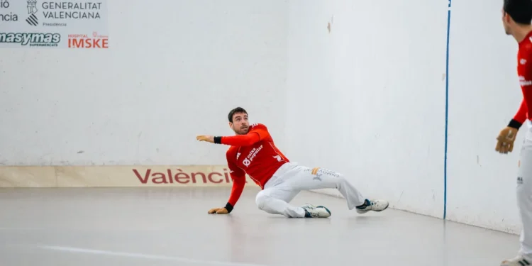 Duro golpe para De la Vega: abandona la Copa Caixa Popular tras lesionarse el cuádriceps 1 bcebb4d5 de82 45fb 8d37 3ddac0f2e357 16 9 aspect ratio 1600w 0