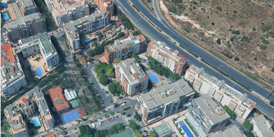Hallan el cuerpo sin vida de una persona en la vía pública en el barrio de Valterna 1 Hallan el cuerpo sin vida de una persona en la vía pública en el barrio de Valterna