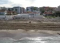 Daimús necesita retirar 15.000 metros cúbicos de restos de la playa después del temporal 12 d50ef817 a7c0 4c5e 8075 ab6741b1d095 16 9 aspect ratio 1600w 0
