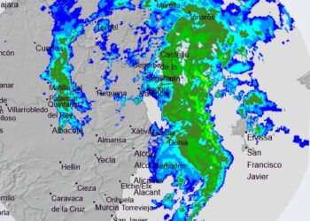 La CV afronta horas clave tras registrar un centenar de incidentes por un virulento temporal de lluvia y tormentas