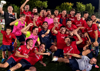 el UE Tavernes jugara la Copa del Rey y recibira al Valencia CF