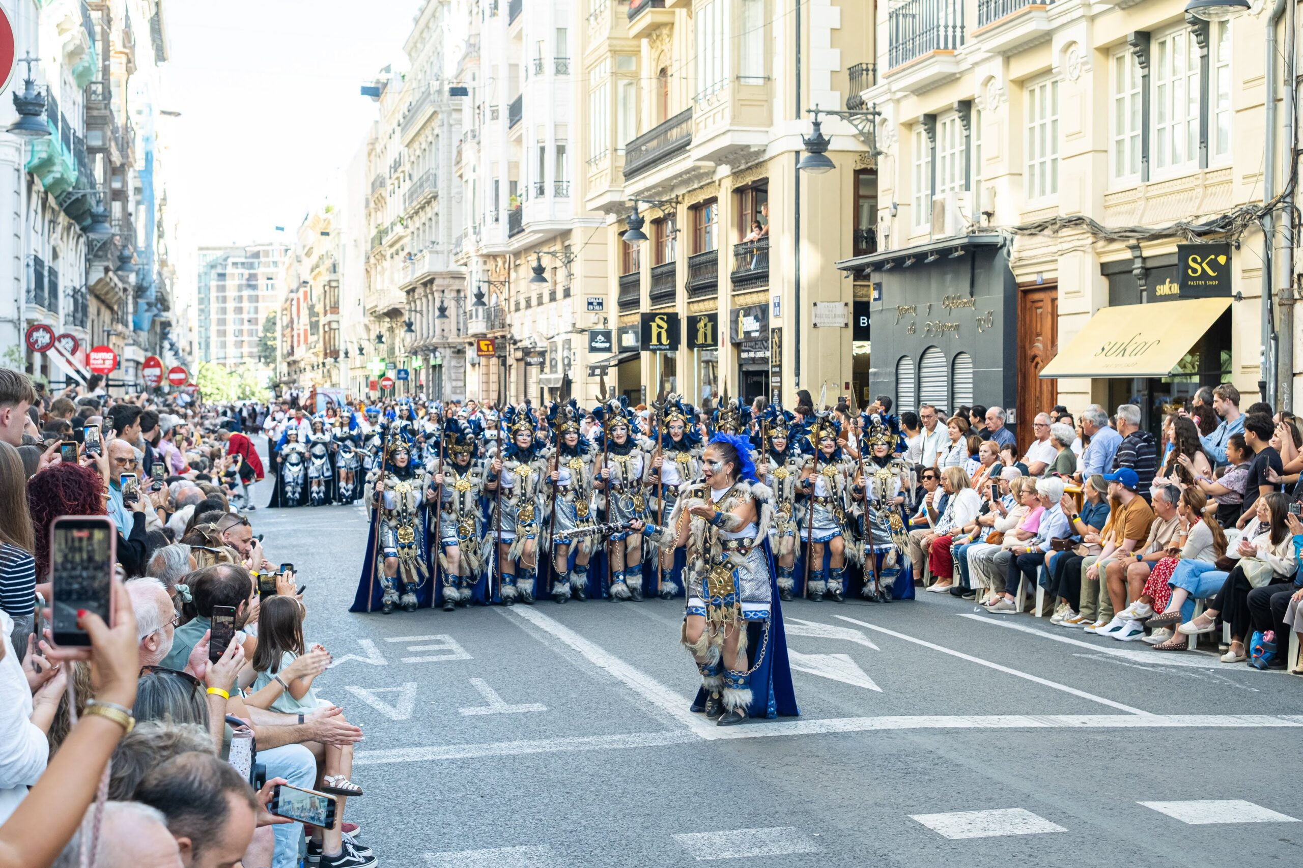 La Entrada de Moros y Cristianos reencuentra a Valéncia con su fiesta del 9 d'Octubre 4 entrada cristiana fevamic 9 octubre by vgutierrezVLC 12 scaled