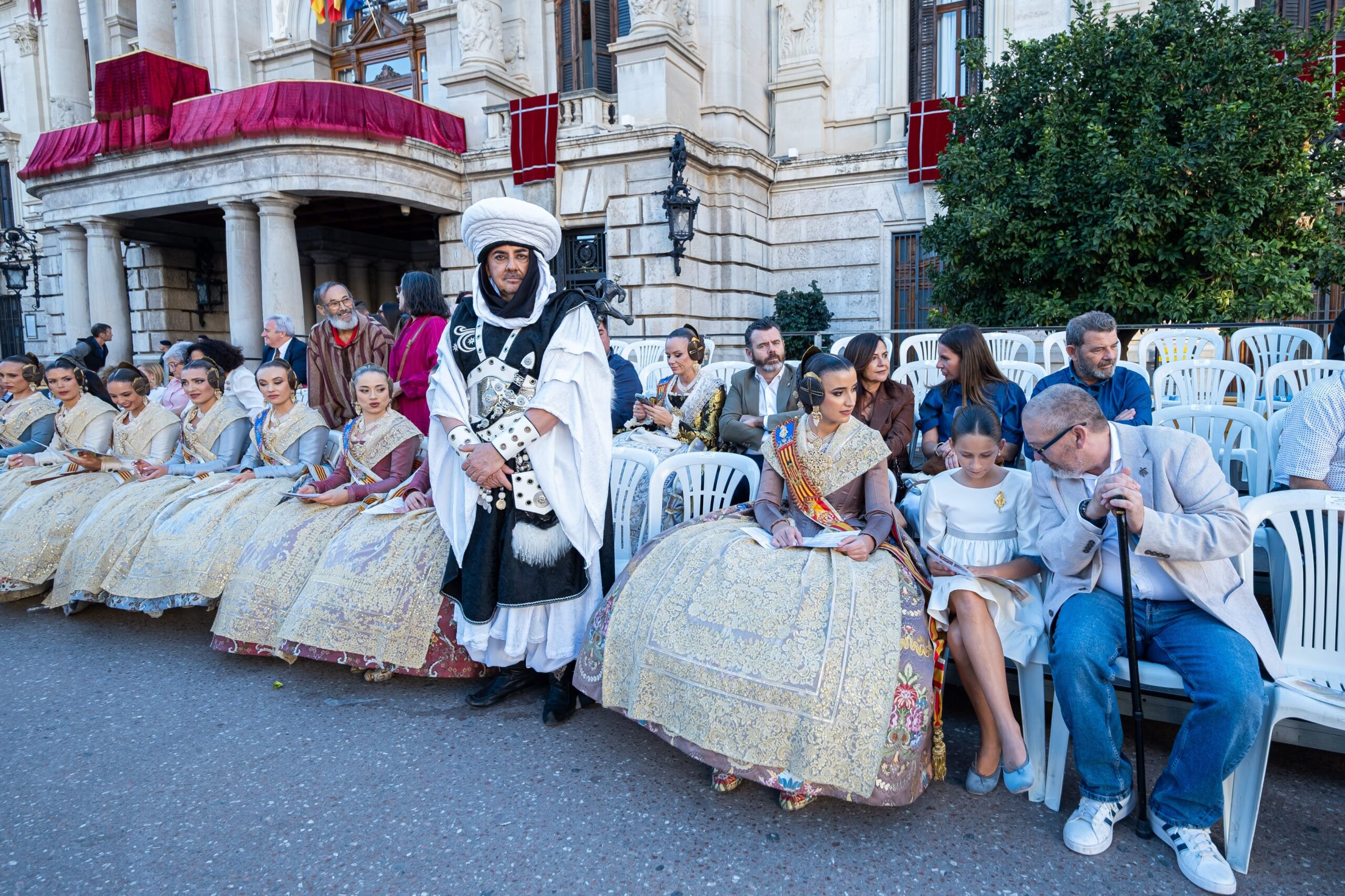 La Entrada de Moros y Cristianos reencuentra a Valéncia con su fiesta del 9 d'Octubre 8 entrada cristiana fevamic 9 octubre by vgutierrezVLC 65 scaled